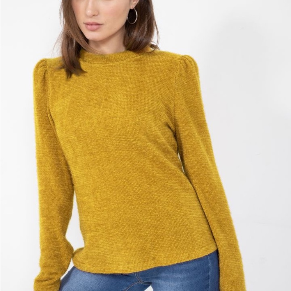 Golbary isreali Women's Knit Top